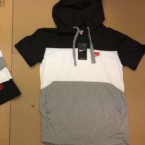 Nike Shirt with hood